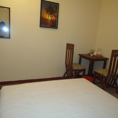 Guest House Kaduwela Exterior foto
